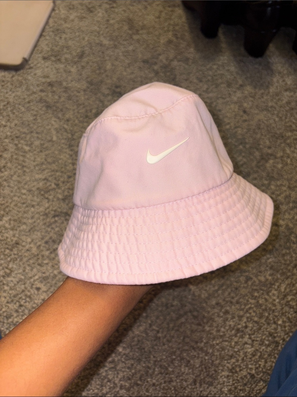 Baby Nike bucket hat